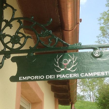Foresteria Dei Piaceri Campestri Casciago Exterior foto
